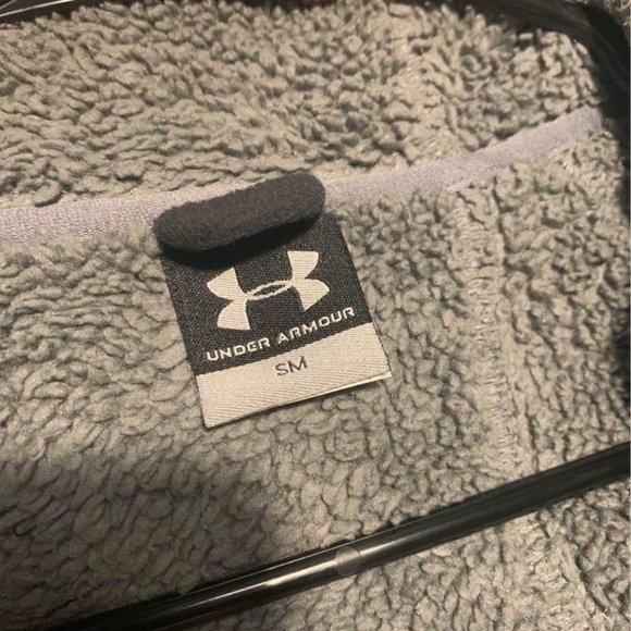 Under Armour Coat - Picture 3 of 4